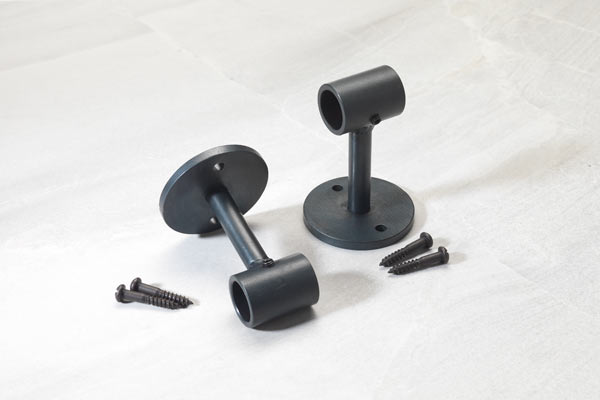Closed loop bracket for 16mm curtain poles Beeswax